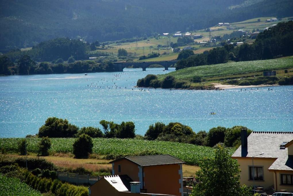 Апартаменти Atico Con Vistas A La Ria Y A Foz Баррейрос Екстер'єр фото